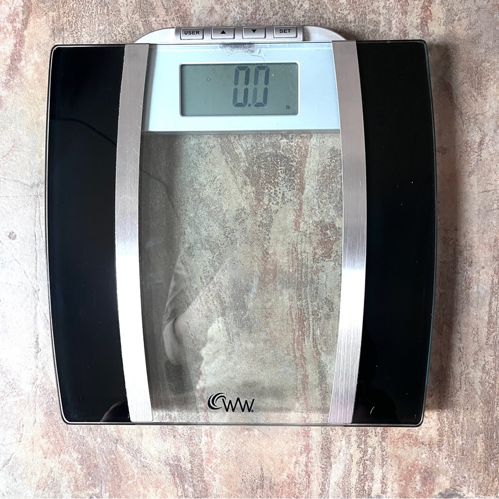 Conair Digital Glass Bathroom Scale - Black/Silver